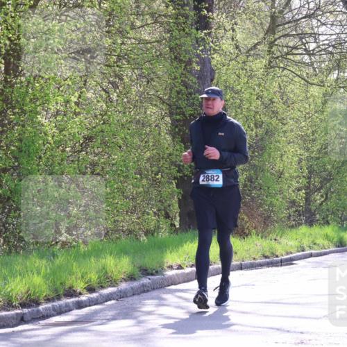 12.04.2026 - 45. Internationalen Wilhelmsburger Insellauf Yannick Fuchs http://msf.ph/oto/9496608 12.04.2026 10:53:05 Laufen 2882 meine-sportfotos.de