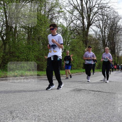 12.04.2026 - 45. Internationalen Wilhelmsburger Insellauf Yannick Fuchs http://msf.ph/oto/9496643 12.04.2026 13:08:12 Laufen 3498 meine-sportfotos.de