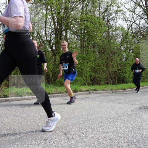 12.04.2026 - 45. Internationalen Wilhelmsburger Insellauf Yannick Fuchs http://msf.ph/oto/9496667 12.04.2026 13:08:15 Laufen 98, 5003, 5314, 473 meine-sportfotos.de