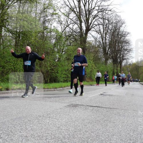 12.04.2026 - 45. Internationalen Wilhelmsburger Insellauf Yannick Fuchs http://msf.ph/oto/9496681 12.04.2026 13:08:16 Laufen 5314, 430 meine-sportfotos.de
