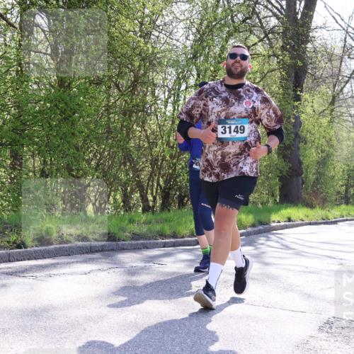 12.04.2026 - 45. Internationalen Wilhelmsburger Insellauf Yannick Fuchs http://msf.ph/oto/9496687 12.04.2026 10:53:14 Laufen 3149 meine-sportfotos.de