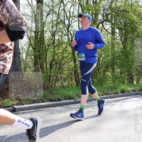 12.04.2026 - 45. Internationalen Wilhelmsburger Insellauf Yannick Fuchs http://msf.ph/oto/9496704 12.04.2026 10:53:15 Laufen 1919, 3149, 50 meine-sportfotos.de