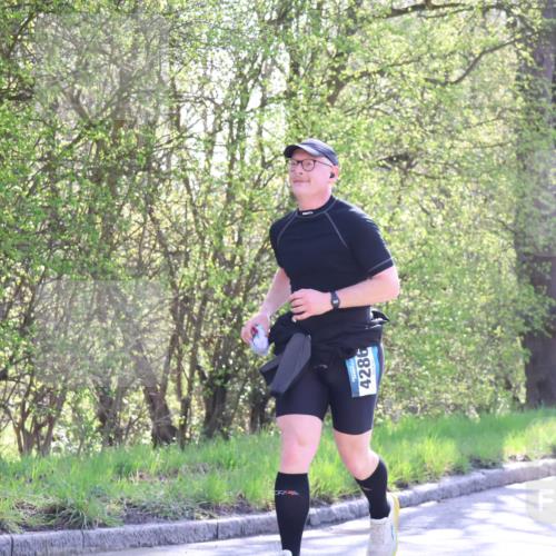 12.04.2026 - 45. Internationalen Wilhelmsburger Insellauf Yannick Fuchs http://msf.ph/oto/9496729 12.04.2026 10:53:19 Laufen 4286, 3397 meine-sportfotos.de
