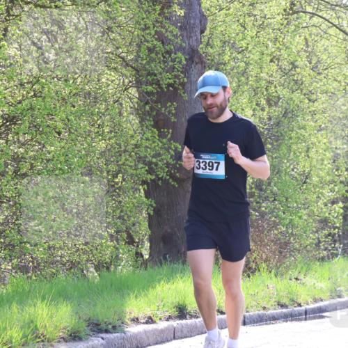 12.04.2026 - 45. Internationalen Wilhelmsburger Insellauf Yannick Fuchs http://msf.ph/oto/9496739 12.04.2026 10:53:21 Laufen 3397 meine-sportfotos.de