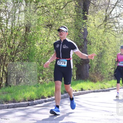 12.04.2026 - 45. Internationalen Wilhelmsburger Insellauf Yannick Fuchs http://msf.ph/oto/9496776 12.04.2026 10:53:25 Laufen 2778, 4188, 5720 meine-sportfotos.de
