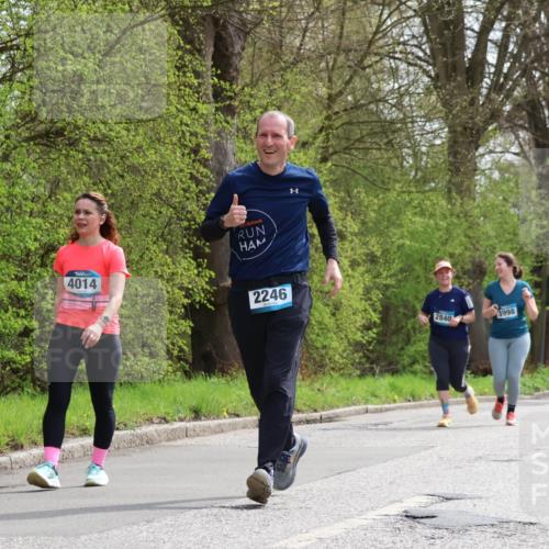12.04.2026 - 45. Internationalen Wilhelmsburger Insellauf Yannick Fuchs http://msf.ph/oto/9496824 12.04.2026 13:08:30 Laufen 4014, 2246, 2840, 3998 meine-sportfotos.de