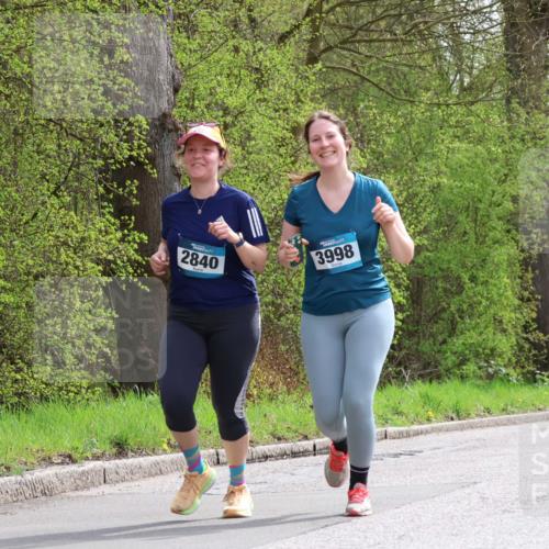 12.04.2026 - 45. Internationalen Wilhelmsburger Insellauf Yannick Fuchs http://msf.ph/oto/9496847 12.04.2026 13:08:32 Laufen 2840, 3998 meine-sportfotos.de