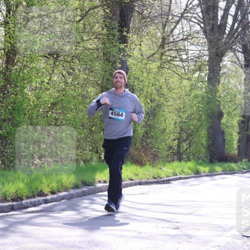 12.04.2026 - 45. Internationalen Wilhelmsburger Insellauf Yannick Fuchs http://msf.ph/oto/9496905 12.04.2026 10:53:39 Laufen 4564 meine-sportfotos.de