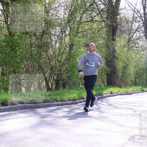 12.04.2026 - 45. Internationalen Wilhelmsburger Insellauf Yannick Fuchs http://msf.ph/oto/9496914 12.04.2026 10:53:40 Laufen 4564 meine-sportfotos.de