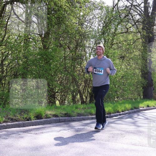 12.04.2026 - 45. Internationalen Wilhelmsburger Insellauf Yannick Fuchs http://msf.ph/oto/9496923 12.04.2026 10:53:41 Laufen 4564 meine-sportfotos.de