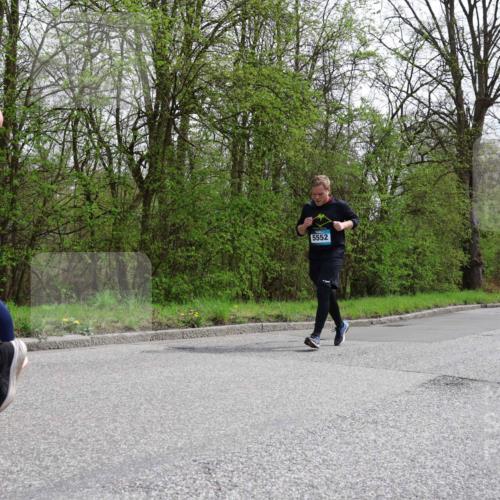 12.04.2026 - 45. Internationalen Wilhelmsburger Insellauf Yannick Fuchs http://msf.ph/oto/9496986 12.04.2026 13:08:45 Laufen 5552 meine-sportfotos.de