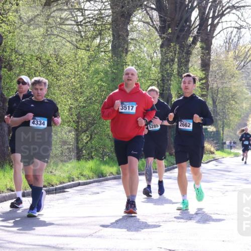 12.04.2026 - 45. Internationalen Wilhelmsburger Insellauf Yannick Fuchs http://msf.ph/oto/9497119 12.04.2026 10:54:07 Laufen 4334, 3517, 5285, 0000 meine-sportfotos.de