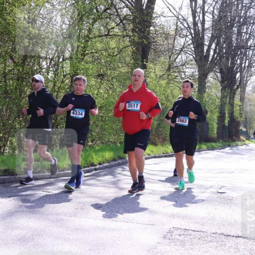 12.04.2026 - 45. Internationalen Wilhelmsburger Insellauf Yannick Fuchs http://msf.ph/oto/9497150 12.04.2026 10:54:10 Laufen 4334, 3517, 0000 meine-sportfotos.de