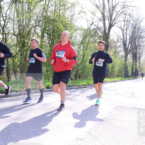 12.04.2026 - 45. Internationalen Wilhelmsburger Insellauf Yannick Fuchs http://msf.ph/oto/9497173 12.04.2026 10:54:11 Laufen 4334, 3517, 0000 meine-sportfotos.de