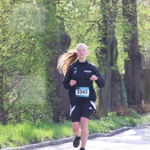 12.04.2026 - 45. Internationalen Wilhelmsburger Insellauf Yannick Fuchs http://msf.ph/oto/9497208 12.04.2026 10:54:18 Laufen 3342, 2567 meine-sportfotos.de