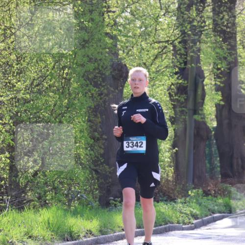 12.04.2026 - 45. Internationalen Wilhelmsburger Insellauf Yannick Fuchs http://msf.ph/oto/9497210 12.04.2026 10:54:18 Laufen 3342, 2567 meine-sportfotos.de