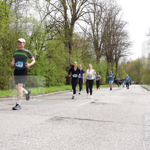 12.04.2026 - 45. Internationalen Wilhelmsburger Insellauf Yannick Fuchs http://msf.ph/oto/9497225 12.04.2026 13:09:08 Laufen 3872, 4442, 4443 meine-sportfotos.de