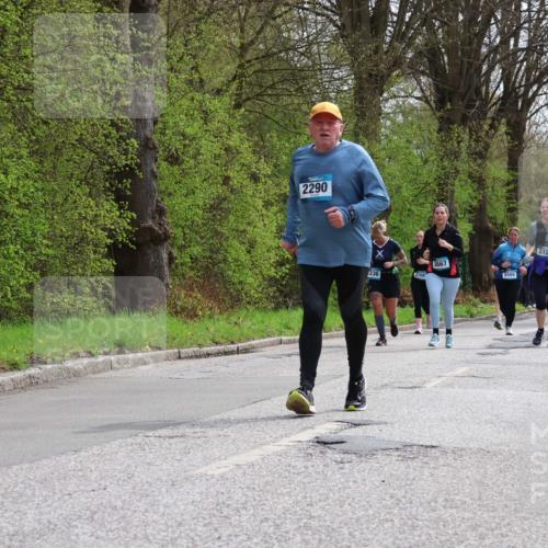 12.04.2026 - 45. Internationalen Wilhelmsburger Insellauf Yannick Fuchs http://msf.ph/oto/9497300 12.04.2026 13:09:16 Laufen 2290, 336, 4708, 3667, 2153 meine-sportfotos.de