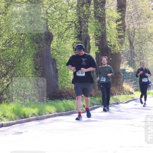 12.04.2026 - 45. Internationalen Wilhelmsburger Insellauf Yannick Fuchs http://msf.ph/oto/9497322 12.04.2026 10:54:35 Laufen 2142 meine-sportfotos.de