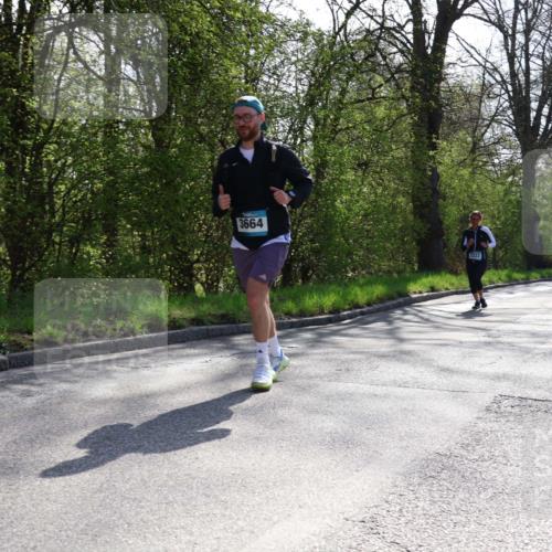 12.04.2026 - 45. Internationalen Wilhelmsburger Insellauf Yannick Fuchs http://msf.ph/oto/9497504 12.04.2026 10:55:04 Laufen 3664, 3333 meine-sportfotos.de