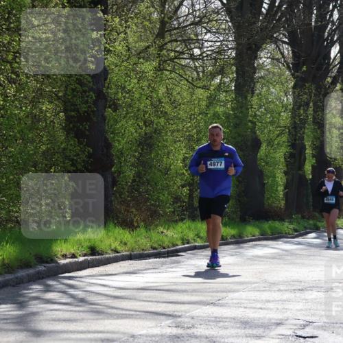 12.04.2026 - 45. Internationalen Wilhelmsburger Insellauf Yannick Fuchs http://msf.ph/oto/9497547 12.04.2026 10:55:10 Laufen 4977, 4949 meine-sportfotos.de