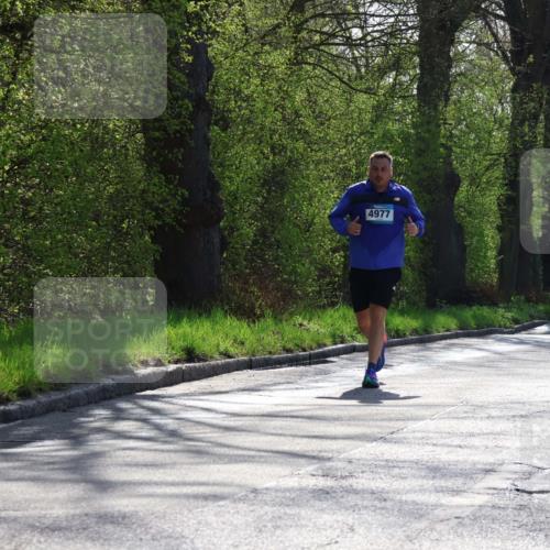 12.04.2026 - 45. Internationalen Wilhelmsburger Insellauf Yannick Fuchs http://msf.ph/oto/9497549 12.04.2026 10:55:10 Laufen 4977, 4949 meine-sportfotos.de