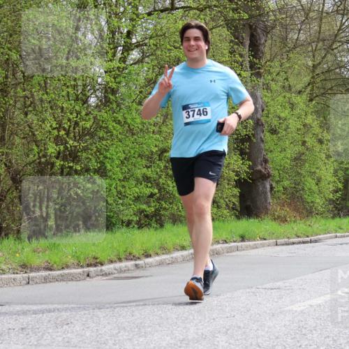 12.04.2026 - 45. Internationalen Wilhelmsburger Insellauf Yannick Fuchs http://msf.ph/oto/9497556 12.04.2026 13:09:52 Laufen 3746 meine-sportfotos.de