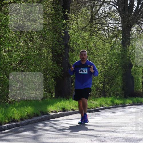 12.04.2026 - 45. Internationalen Wilhelmsburger Insellauf Yannick Fuchs http://msf.ph/oto/9497558 12.04.2026 10:55:12 Laufen 4977, 4949 meine-sportfotos.de