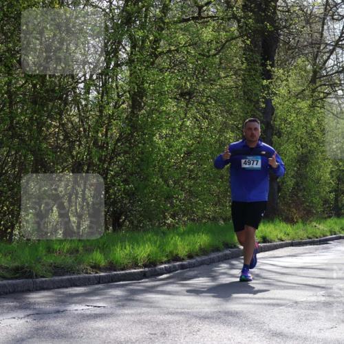 12.04.2026 - 45. Internationalen Wilhelmsburger Insellauf Yannick Fuchs http://msf.ph/oto/9497570 12.04.2026 10:55:12 Laufen 4977, 4949 meine-sportfotos.de