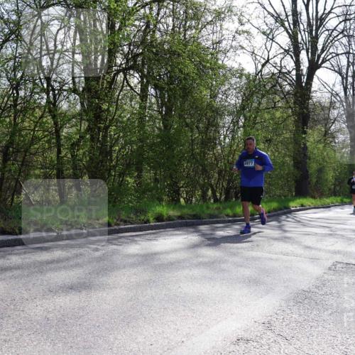 12.04.2026 - 45. Internationalen Wilhelmsburger Insellauf Yannick Fuchs http://msf.ph/oto/9497584 12.04.2026 10:55:14 Laufen 4977 meine-sportfotos.de