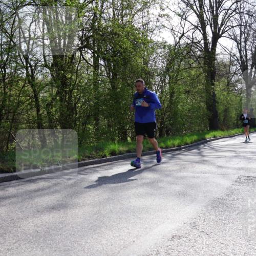 12.04.2026 - 45. Internationalen Wilhelmsburger Insellauf Yannick Fuchs http://msf.ph/oto/9497592 12.04.2026 10:55:14 Laufen 4977 meine-sportfotos.de