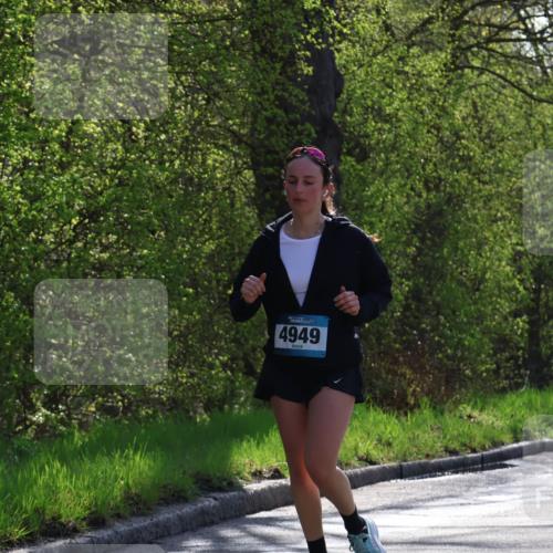 12.04.2026 - 45. Internationalen Wilhelmsburger Insellauf Yannick Fuchs http://msf.ph/oto/9497594 12.04.2026 10:55:16 Laufen 4949 meine-sportfotos.de