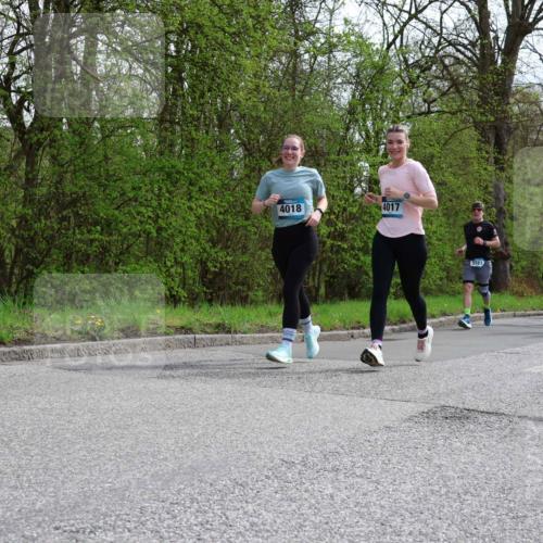 12.04.2026 - 45. Internationalen Wilhelmsburger Insellauf Yannick Fuchs http://msf.ph/oto/9497644 12.04.2026 13:10:02 Laufen 4018, 4017, 1258, 3267, 3783, 3259, 430, 292 meine-sportfotos.de