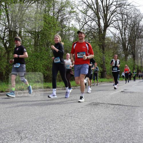 12.04.2026 - 45. Internationalen Wilhelmsburger Insellauf Yannick Fuchs http://msf.ph/oto/9497679 12.04.2026 13:10:05 Laufen 3783, 3267, 258, 4365, 4292 meine-sportfotos.de