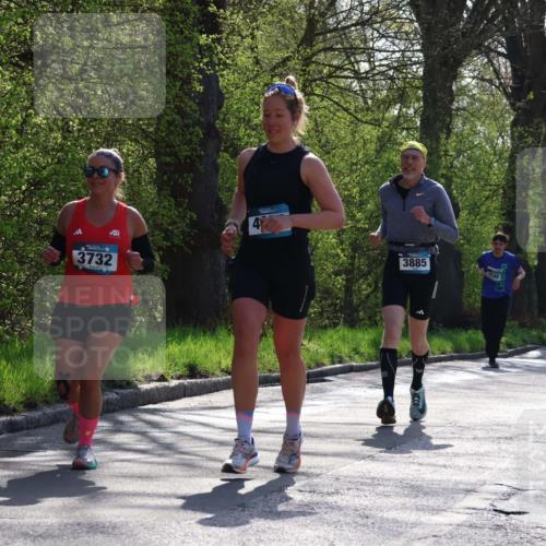 12.04.2026 - 45. Internationalen Wilhelmsburger Insellauf Yannick Fuchs http://msf.ph/oto/9497683 12.04.2026 10:55:26 Laufen 3732, 3885, 3748, 2699, 2686, 169, 300 meine-sportfotos.de
