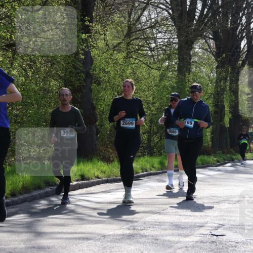 12.04.2026 - 45. Internationalen Wilhelmsburger Insellauf Yannick Fuchs http://msf.ph/oto/9497735 12.04.2026 10:55:33 Laufen 3748, 48, 169, 2699, 2686, 3295, 3005 meine-sportfotos.de