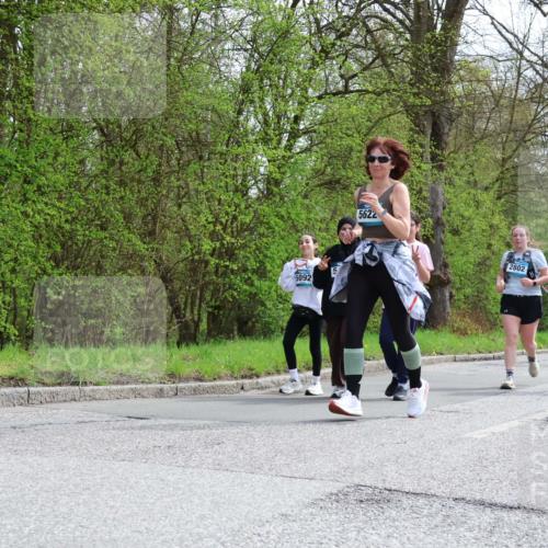 12.04.2026 - 45. Internationalen Wilhelmsburger Insellauf Yannick Fuchs http://msf.ph/oto/9497783 12.04.2026 13:10:18 Laufen 5092, 5, 5622, 2802, 4016, 2803, 5171 meine-sportfotos.de