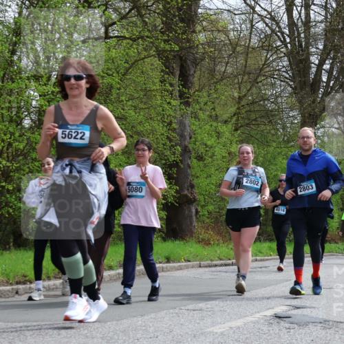 12.04.2026 - 45. Internationalen Wilhelmsburger Insellauf Yannick Fuchs http://msf.ph/oto/9497786 12.04.2026 13:10:18 Laufen 5622, 5080, 2802, 4016, 2803, 5171, 5192, 3205, 5201 meine-sportfotos.de