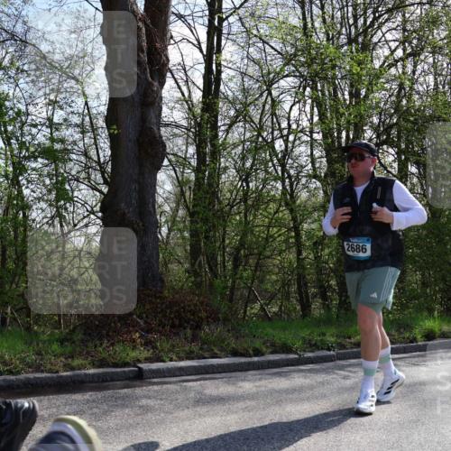 12.04.2026 - 45. Internationalen Wilhelmsburger Insellauf Yannick Fuchs http://msf.ph/oto/9497793 12.04.2026 10:55:39 Laufen 2686 meine-sportfotos.de