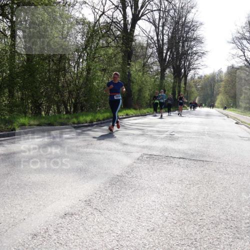 12.04.2026 - 45. Internationalen Wilhelmsburger Insellauf Yannick Fuchs http://msf.ph/oto/9497809 12.04.2026 10:55:41 Laufen 4856 meine-sportfotos.de