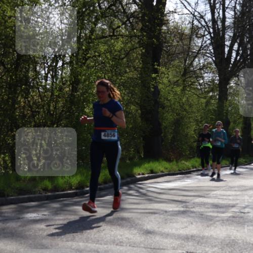 12.04.2026 - 45. Internationalen Wilhelmsburger Insellauf Yannick Fuchs http://msf.ph/oto/9497813 12.04.2026 10:55:42 Laufen 4856, 4371 meine-sportfotos.de