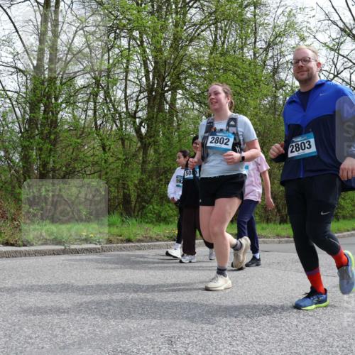 12.04.2026 - 45. Internationalen Wilhelmsburger Insellauf Yannick Fuchs http://msf.ph/oto/9497819 12.04.2026 13:10:21 Laufen 5092, 50, 2802, 2803, 4016 meine-sportfotos.de