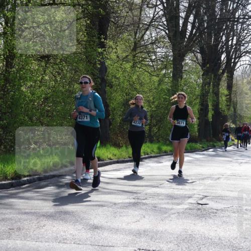 12.04.2026 - 45. Internationalen Wilhelmsburger Insellauf Yannick Fuchs http://msf.ph/oto/9497838 12.04.2026 10:55:45 Laufen 4371, 4232, 3671 meine-sportfotos.de
