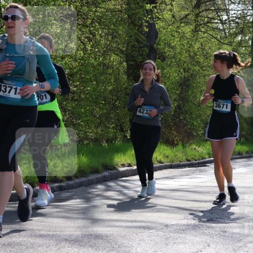 12.04.2026 - 45. Internationalen Wilhelmsburger Insellauf Yannick Fuchs http://msf.ph/oto/9497846 12.04.2026 10:55:46 Laufen 43712, 701, 423, 3671 meine-sportfotos.de