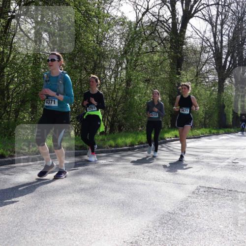 12.04.2026 - 45. Internationalen Wilhelmsburger Insellauf Yannick Fuchs http://msf.ph/oto/9497858 12.04.2026 10:55:47 Laufen 4371, 3701, 4232, 3671 meine-sportfotos.de
