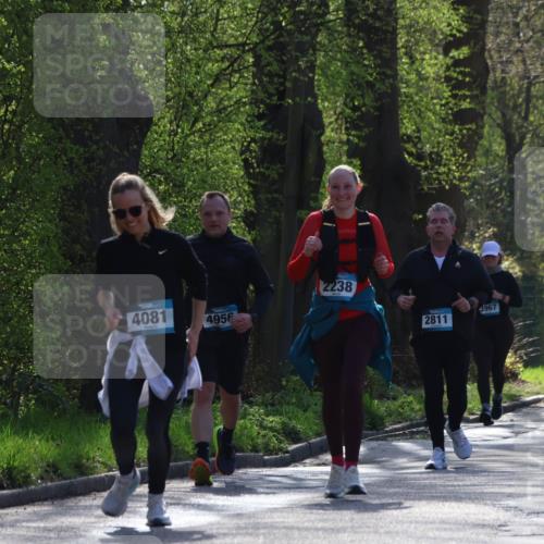12.04.2026 - 45. Internationalen Wilhelmsburger Insellauf Yannick Fuchs http://msf.ph/oto/9497893 12.04.2026 10:55:51 Laufen 4081, 4956, 2238, 2811, 3967, 2336 meine-sportfotos.de