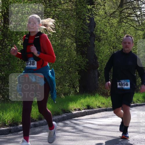 12.04.2026 - 45. Internationalen Wilhelmsburger Insellauf Yannick Fuchs http://msf.ph/oto/9497936 12.04.2026 10:55:59 Laufen 2238, 4956, 2811, 3967 meine-sportfotos.de
