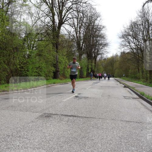 12.04.2026 - 45. Internationalen Wilhelmsburger Insellauf Yannick Fuchs http://msf.ph/oto/9497941 12.04.2026 13:10:53 Laufen 2718 meine-sportfotos.de