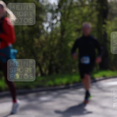 12.04.2026 - 45. Internationalen Wilhelmsburger Insellauf Yannick Fuchs http://msf.ph/oto/9497952 12.04.2026 10:56:00 Laufen  meine-sportfotos.de