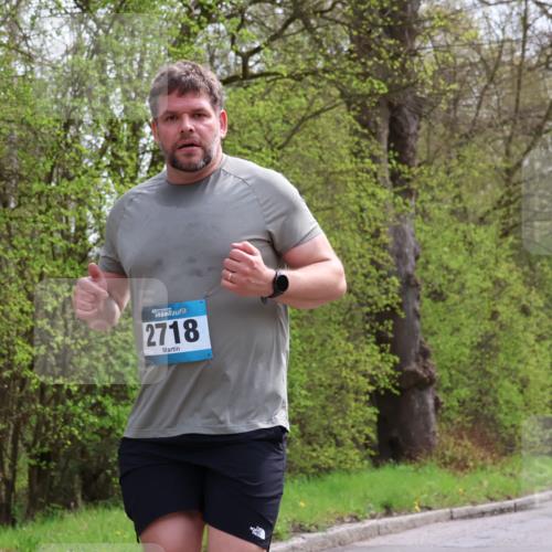 12.04.2026 - 45. Internationalen Wilhelmsburger Insellauf Yannick Fuchs http://msf.ph/oto/9497953 12.04.2026 13:10:55 Laufen 2718 meine-sportfotos.de